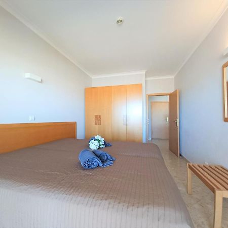 Oasis Beach Apartment Портіман Екстер'єр фото
