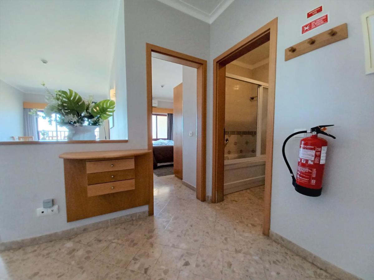 Oasis Beach Apartment Портіман Екстер'єр фото